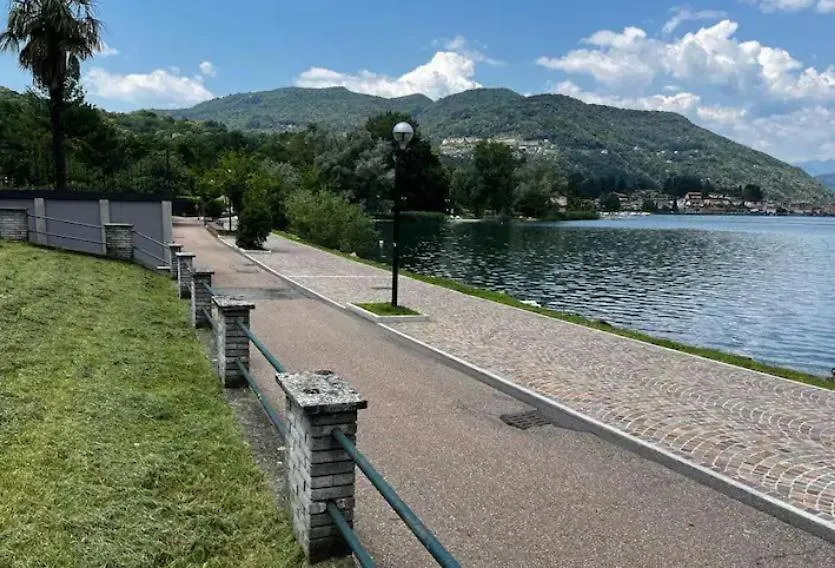 La Dama Del Lago_Flat With Access To The Lake Apartment Lavena Ponte Tresa